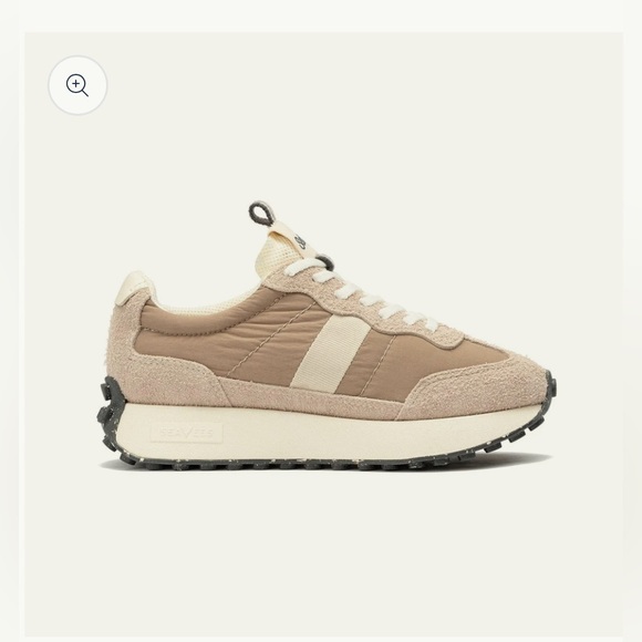 Seavee’s Acorn Women's Sneakers in Brown and Cream - Picture 1 of 4